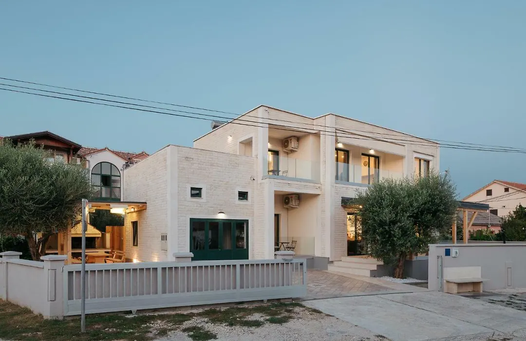 Villa Privlaka-1